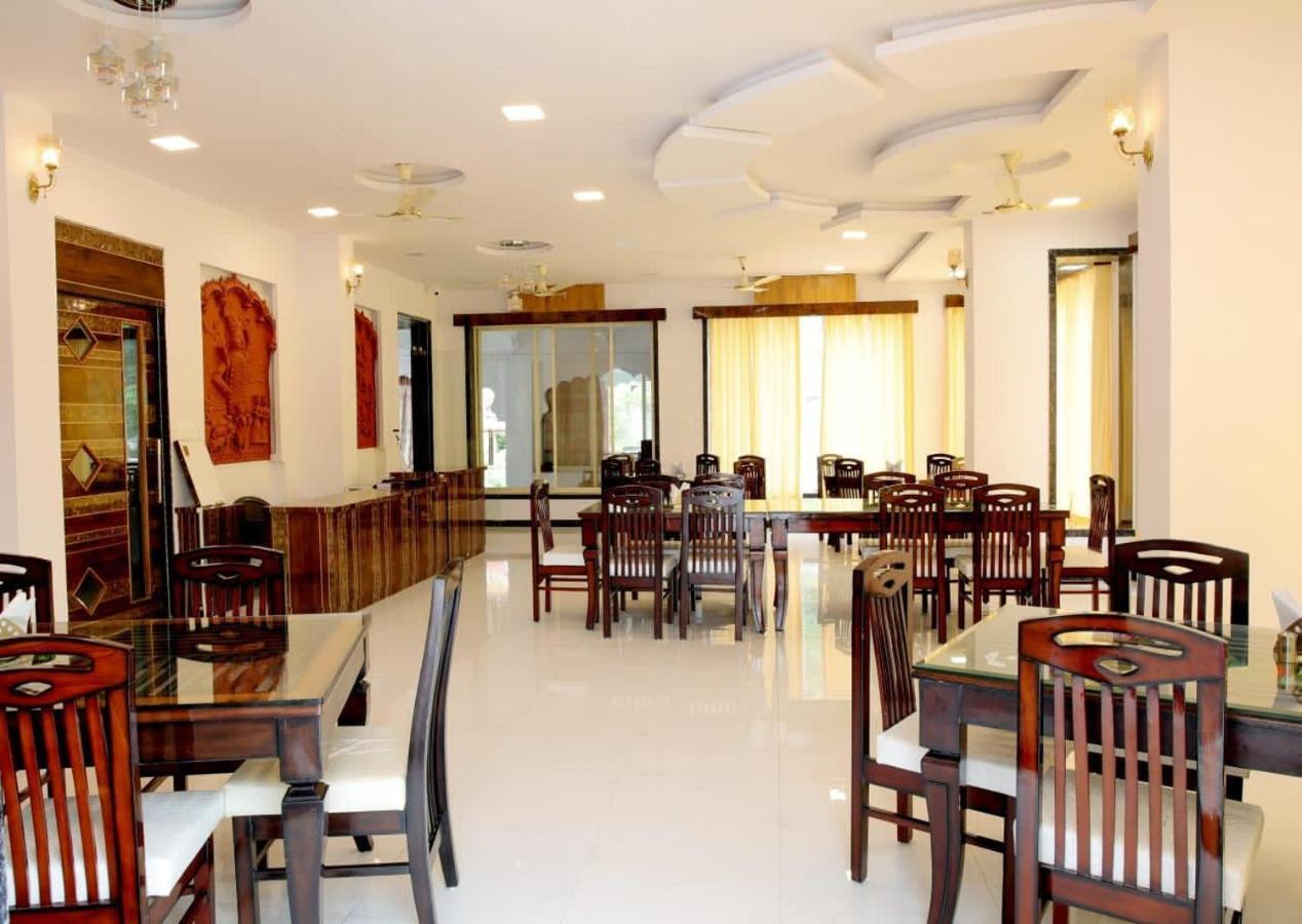 Dollar Villa Resort Kumbhalgarh Exterior foto
